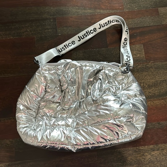 Justice duffle bag - Picture 1 of 1